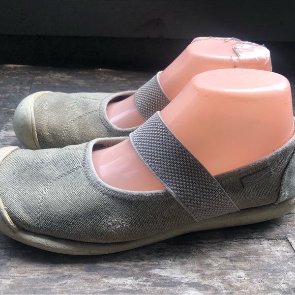 Keen Sienna Women's Tan Canvas Mary Jane Flat Shoes Size39.5/9US - Picture 4 of 13